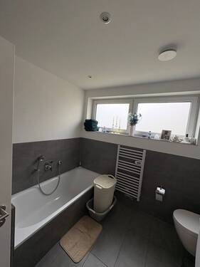 20260414_WE04_DG_Nober+Goncalves_Bild3.1_Badezimmer.jpeg - 