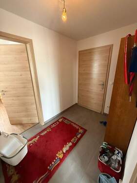 Flur u. Garderobe - 2 Zimmer Etagenwohnung in Forchheim