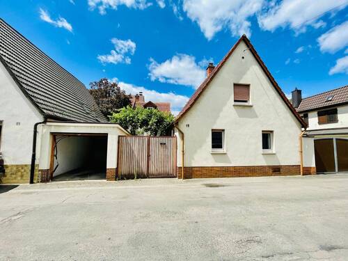 Aussenansicht - MA-Alt Feudenheim -Zwei für Eins - zwei sanierungsbedürftige Einfamilienhäuser auf einem Grundstück