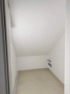 Abstellraum-Speisekammer - 