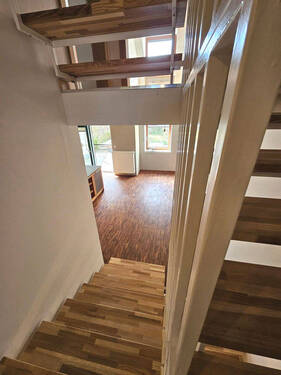 Blick ins Wohnzimmer - 