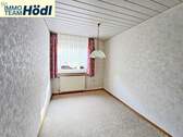 Kinderzimmer/Büro - 