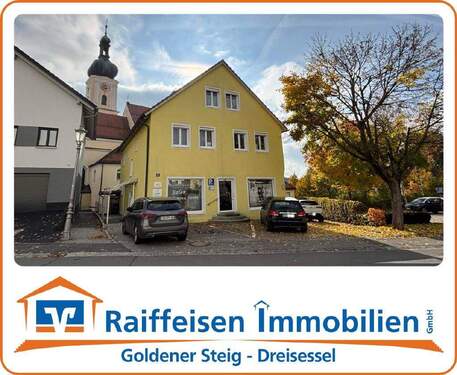 Stadt Grafenau - Energieeffizientes Wohn- und Geschäftshaus in zentraler Lage - Stadt Grafenau -