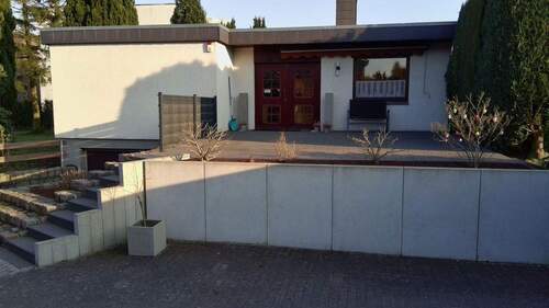 Vorderansicht - 3 Zimmer Einfamilienhaus in Henstedt-Ulzburg