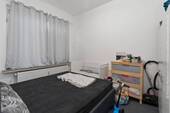 Schlafzimmer im Erdgeschoss (11,19m²) - Reihenmittelhaus mit 114,70 m&sup2; in Bremen zum Kaufen