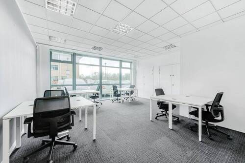 Regus Quatro House 216 Frimley UK Large Office 1.j - Büro zur Miete in Chemnitz
