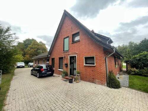 Wohnhaus - 