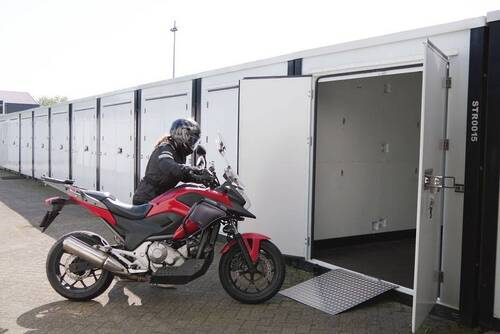 BSL Motorradgarage - 