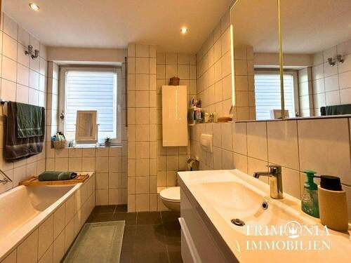 Badezimmer - Etagenwohnung mit 78,00 m&sup2; in Lünen zum Kaufen
