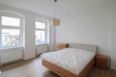 Schlaf-Wohnbereich - 1 Zimmer Einfamilienhaus zum Kaufen in Berlin