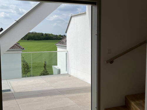 Dachterrasse Süd - 2 12 Zimmer Dachterrassen Maisonette in Planegg
