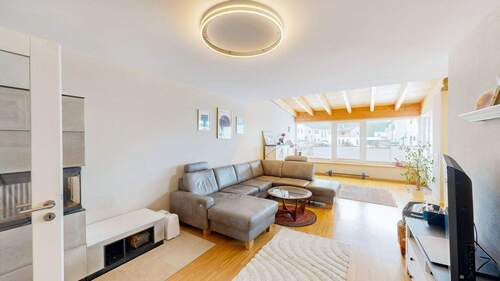 Wohnbereich - 7 Zimmer Einfamilienhaus in Pförring