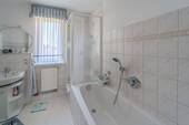 Badezimmer 1OG - 