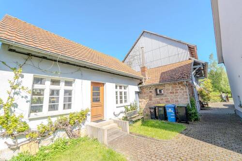 Bibliothek / Gästehaus - Einfamilienhaus mit 231,00 m&sup2; in Neustadt (Hessen) / Speckswinkel zum Kaufen