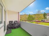 Balkon - Charmante 2-Zimmer Etagenwohnung mit Balkon und Tiefgaragenstellplatz in Nagold-Steinberg