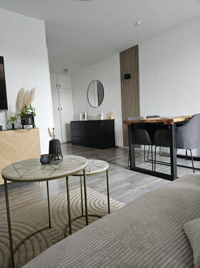 Essbereich mit Flur - 3 Zimmer Etagenwohnung in Weil am Rhein
