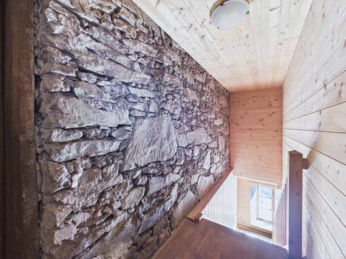 Treppe ins Obergeschoss - 