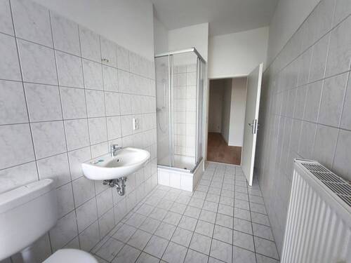 Badezimmer - Etagenwohnung mit 59,50 m&sup2; in Leipzig zur Miete