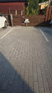 KFZ-Stellplatz mit Stromanschluss - 