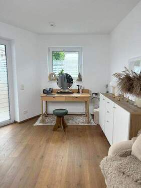 ideal mit Fensterfolie - 1 Zimmer Etagenwohnung in Burglengenfeld