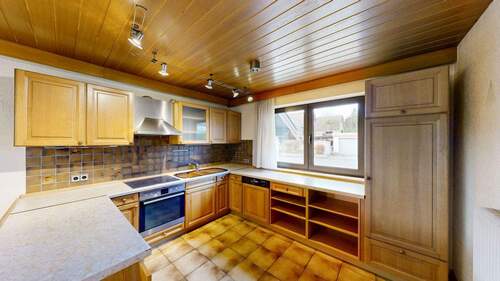 Küche EG - Mehrfamilienhaus, Wohnhaus mit 300,00 m&sup2; in Neubrunn zum Kaufen