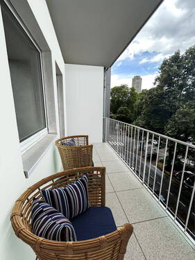 Balkon Nr. 1 - 