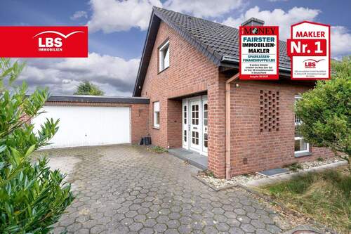 Hausansicht - RESERVIERT!!! Erwecken Sie dieses Haus wieder zum Leben!