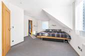 Schlafzimmer Dachgeschoss - 