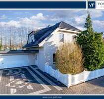 Charmantes Einfamilienhaus mit Doppelgarage in Halle (Westf.) - Künsebeck