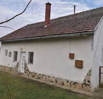 Ruhige Nebenstraße, Haus + Gästeapartment (100 m2), Grundstück: 5308 m2,Stall, Scheune, usw, Selbstversorgung - Komitat Somogy