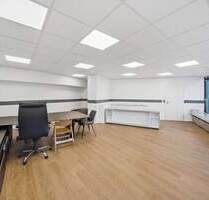 Helle Gewerbefläche mit Schaufenstern - Büro, Praxis oder Café in Top-Lage - Lörrach / Stetten