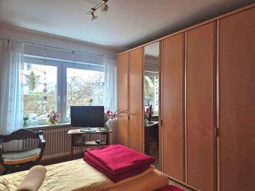 Schlafzimmer.jpg - 3 Zimmer Etagenwohnung in Lindau (Bodensee)