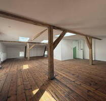 Charmante Altbauwohnung 2.OG & Dachstudio - Erstbezug n. Vollrenovierung | Lübeck St. Lorenz Nord