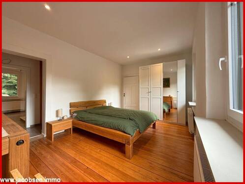 Haupthaus - Schlafzimmer im Erdgeschoss - 