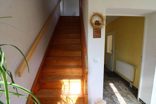 Eingangsbereich - 5 Zimmer Mehrfamilienhaus, Wohnhaus in Greiz