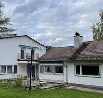Modernes Landhaus mit schönem Garten - viele Nutzungsmöglichkeiten, zukunftssichere Investition - Neckargemünd-Waldhilsbach