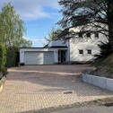 Blick von der Straße - 8 Zimmer Mehrfamilienhaus, Wohnhaus zum Kaufen in Neckargemünd-Waldhilsbach