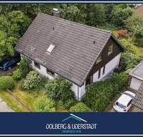 Schönes Meiendorf: Großes Wohnhaus mit 8 Zimmern sowie Vollkeller und schönem Garten - Hamburg / Meiendorf Rahlstedt