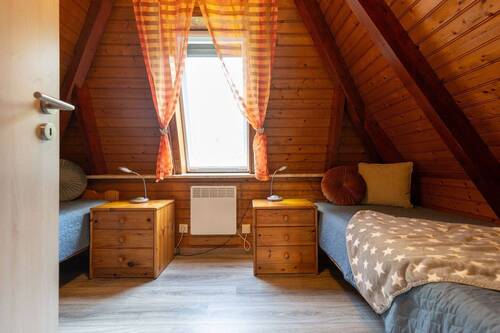 Schlafzimmer mit Einzelbetten - 