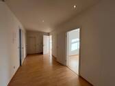 Flur.jpg - 3 Zimmer Etagenwohnung in Chemnitz