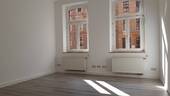 Büroraum - Gewerbeeinheit mit Balkon und Stellplatz zentrumsnah