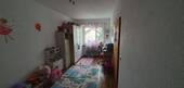Kinderzimmer 2 auch Büro - 