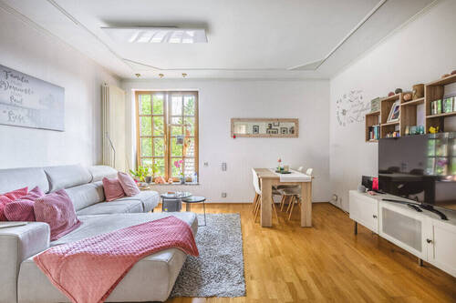 Wohnzimmer 1 OG (1) - 