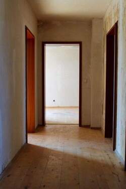 Flur vom Eingang aus - 