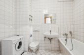 Bad mit Wanne - 