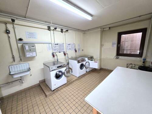 Gemeinschaftswaschraum für die Bewohner der Wohnun - 