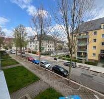 Das ist Sie...Moderne, renovierte 3 - Zimmer-Wohnung in Nähe zum Park und die neue Einbauküche ist schon dabei - Zwickau Pölbitz