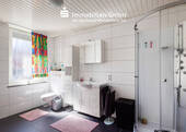 Badezimmer (EG) - 