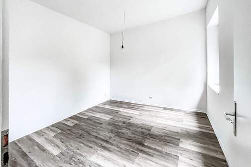 Schlafzimmer - 2 Zimmer Etagenwohnung zur Miete in Bochum