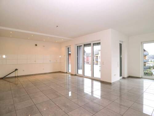 Bild 2 - 3 Zimmer Etagenwohnung zur Miete in Dormagen